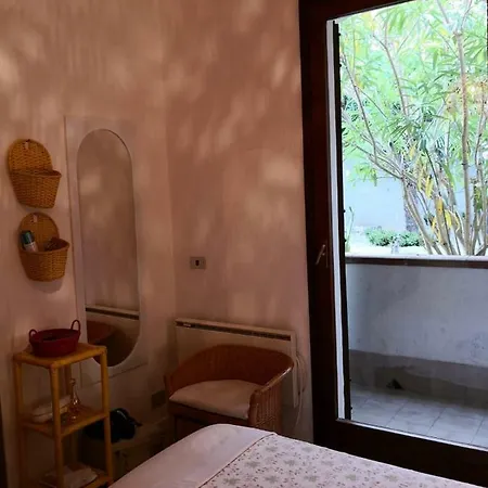 Casa Vacanza A Colle Di Procchio (Isola d'Elba)